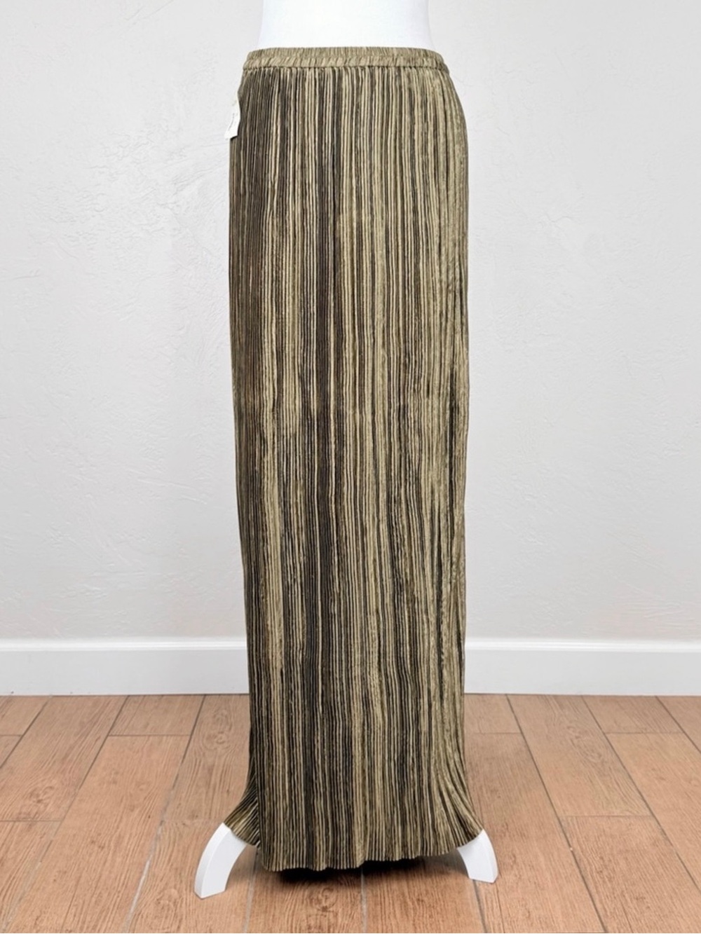 NWT Vintage 1990s Collection Jeanne Marc Bronze Plisse Pleated Maxi Skirt M
